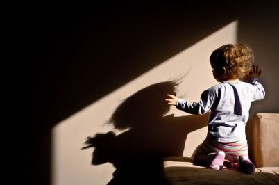 Kurs fotografii dziecięcej (6): W poszukiwaniu światła 