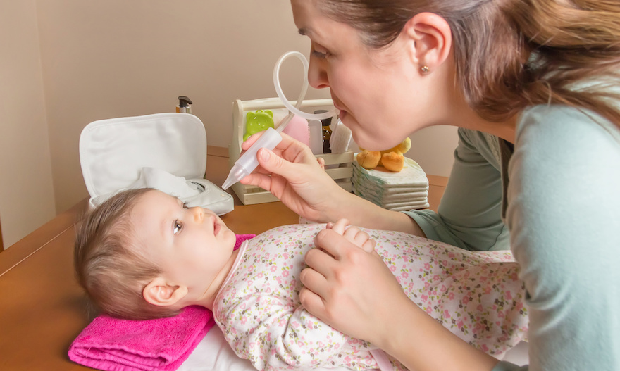 domowe sposoby na katar u niemowlęcia