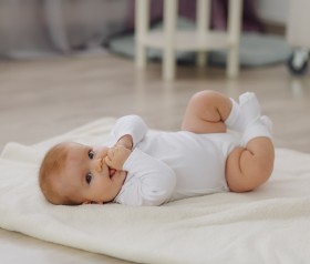 Pieluszkowe zapalenia skóry u niemowląt - w jaki sposób zmniejszyć ryzyko wystąpienia i jak rozpoznać chorobę?