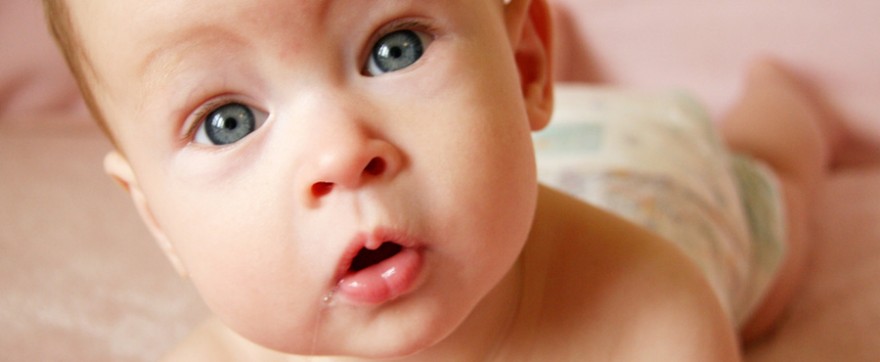 6 miesiąc życia dziecka kalendarz rozwoju niemowlęcia