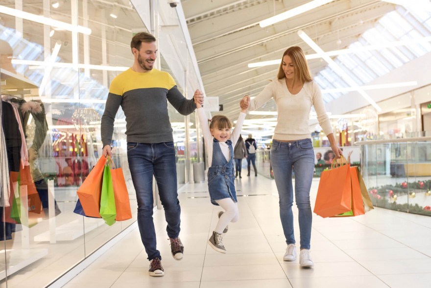 Jak zadbać o bezpieczeństwo dziecka w czasie zakupów?